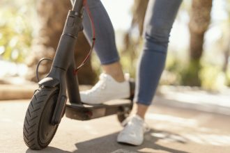 Trottinette électrique : l'assurance obligatoire que beaucoup d'utilisateurs négligent encore